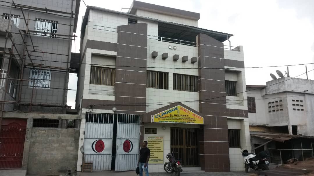 clinique bel air façade lomé